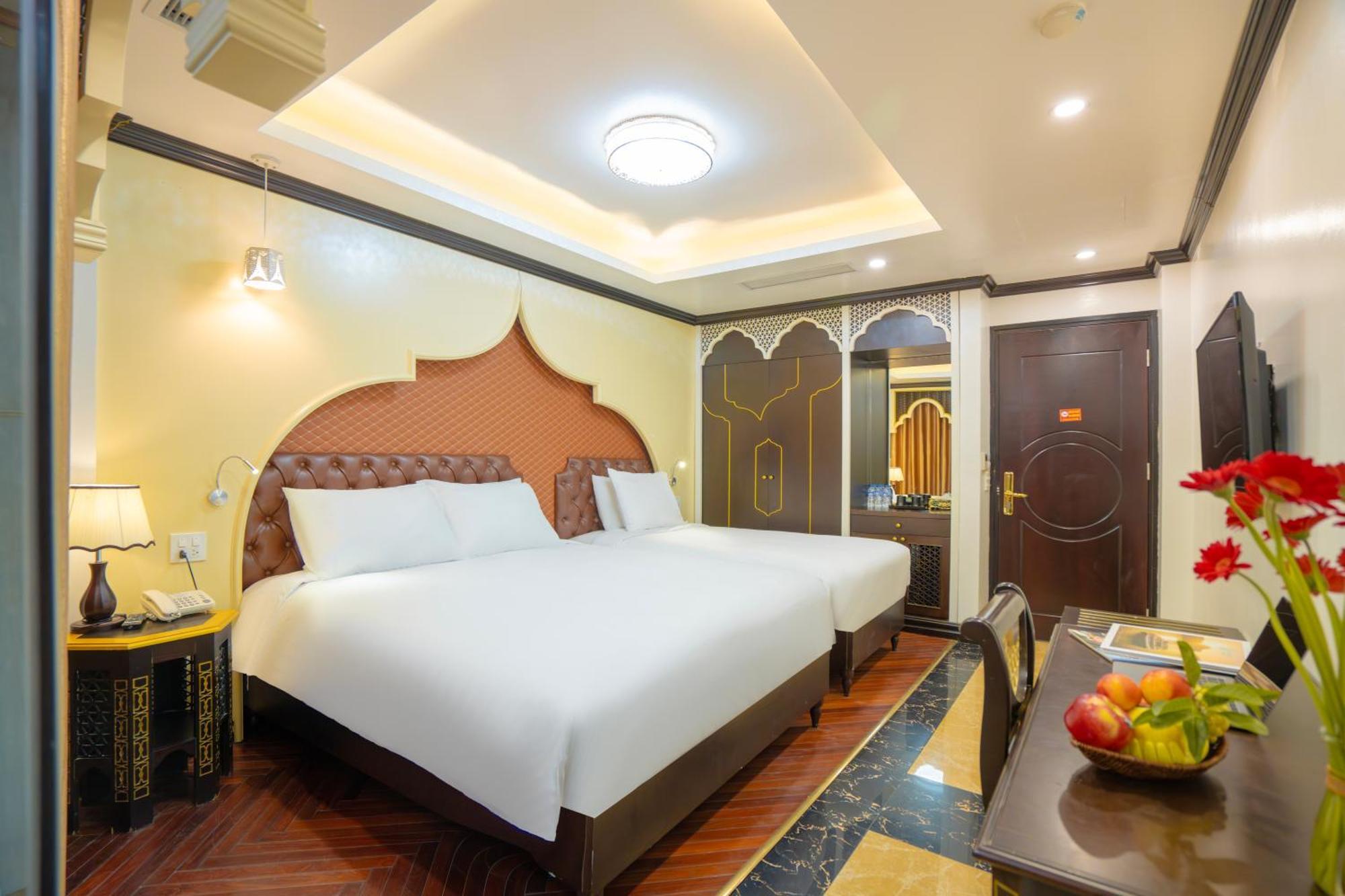 Hotel Du Palace Ханой Екстериор снимка
